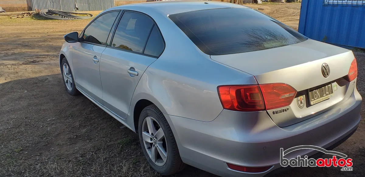 Volkswagen Vento 2012 usado en Bahía Blanca - foto 3