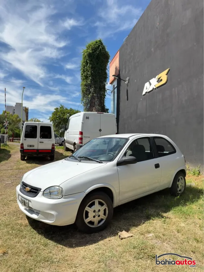 Chevrolet Classic 2012 usado en Bahía Blanca - foto 5