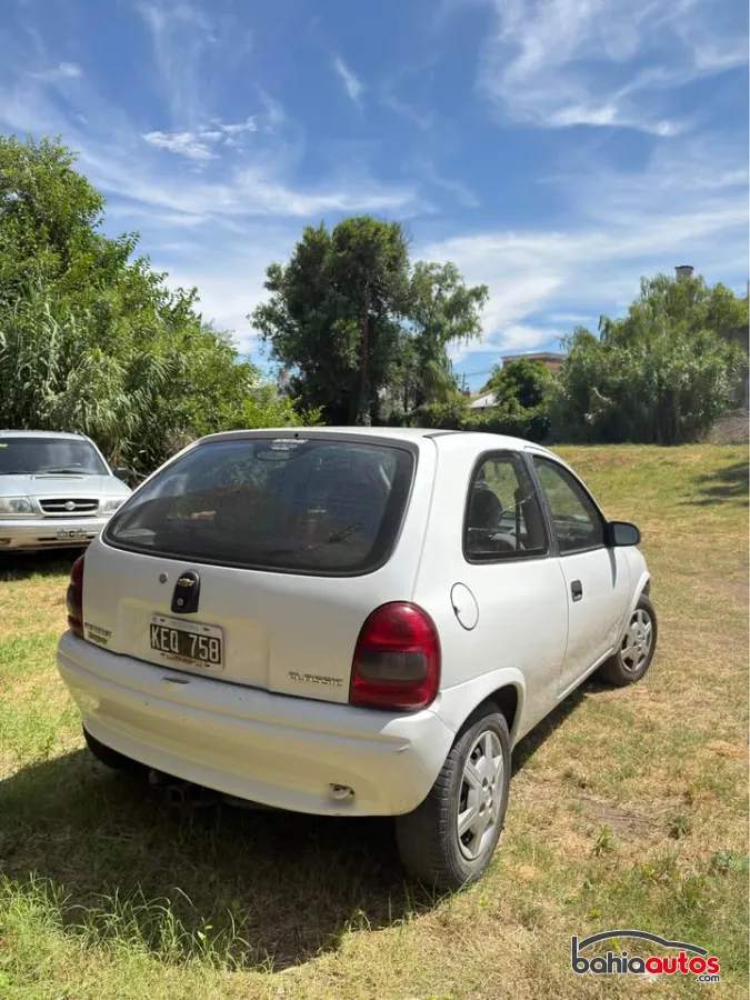 Chevrolet Classic 2012 usado en Bahía Blanca - foto 6