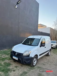 Renault Kangoo 2016 usado en Bahía Blanca