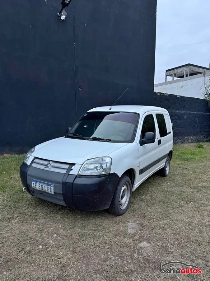 Citroën Berlingo 2021 usado en Bahía Blanca - foto 1