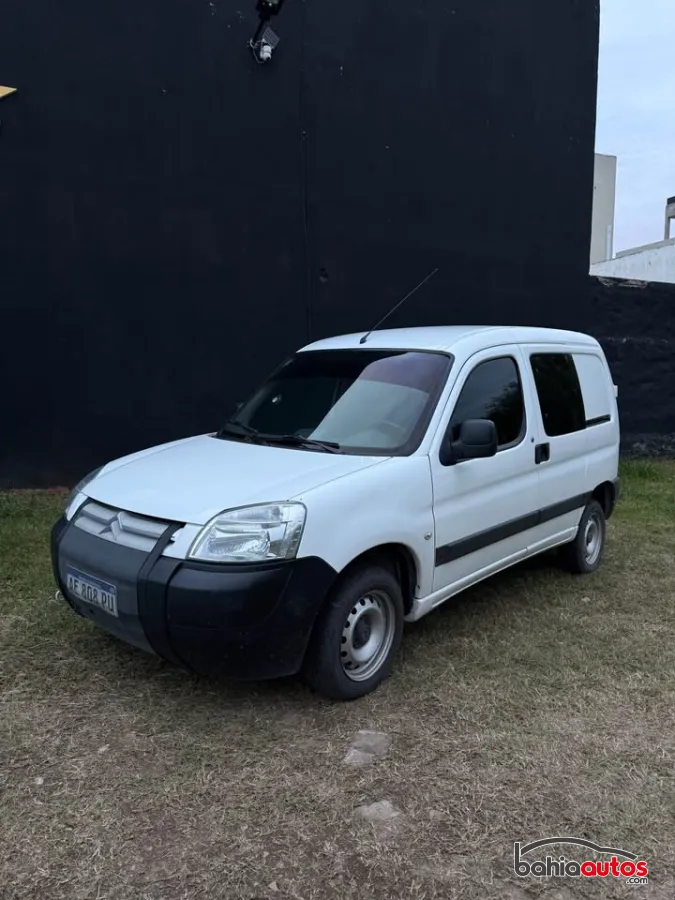Citroën Berlingo 2021 usado en Bahía Blanca - foto 2
