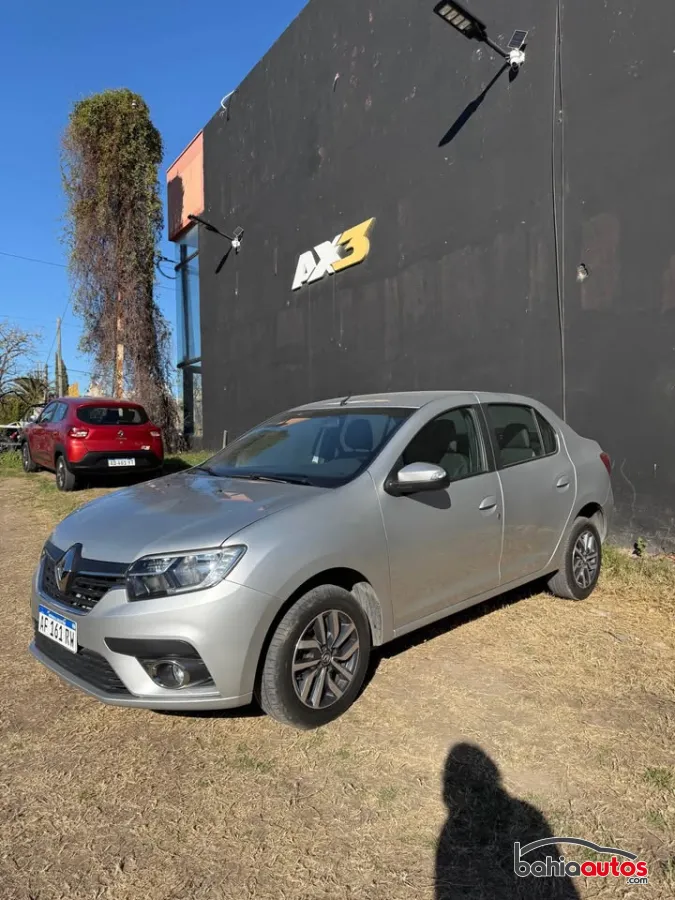 Renault Logan 2022 usado en Bahía Blanca - foto 2