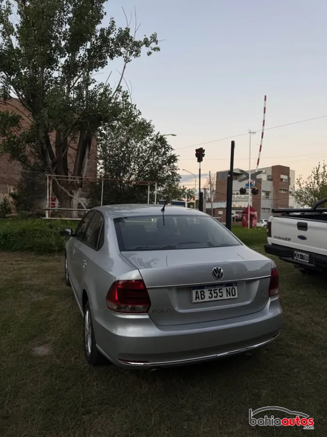 Volkswagen Polo 2017 usado en Bahía Blanca - foto 4