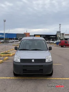 Peugeot Partner 2024 usado en Bahía Blanca