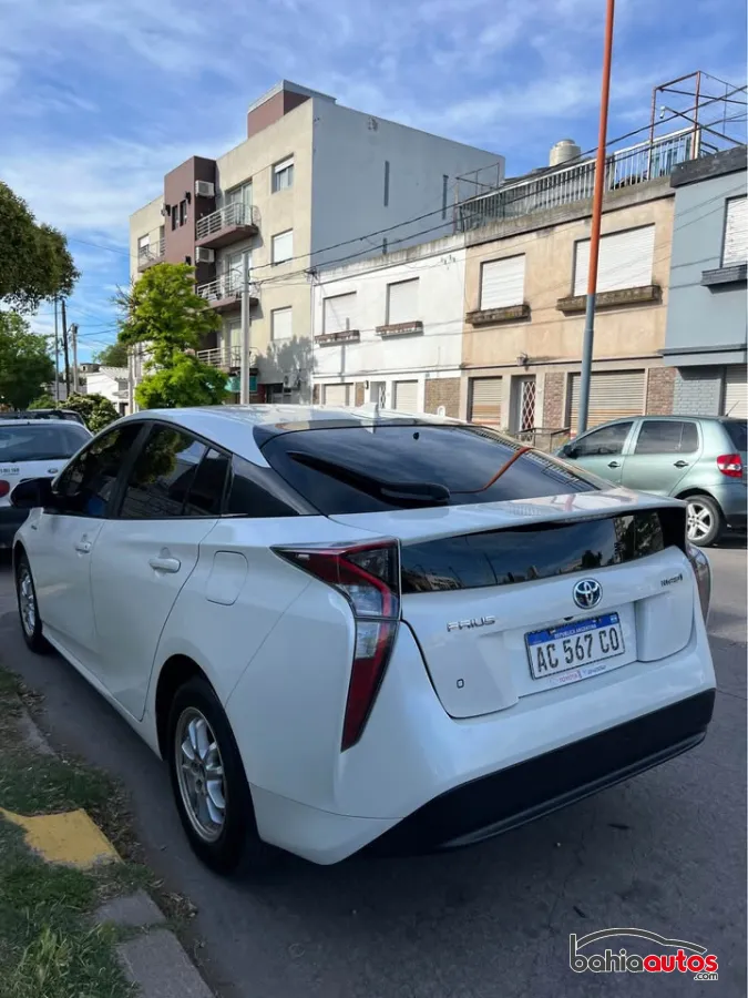Toyota Prius 2018 usado en Bahía Blanca - foto 4