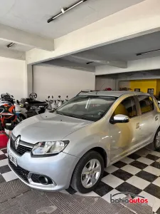 Renault Sandero 2016 usado en Bahía Blanca
