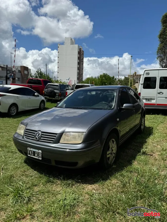 Volkswagen Bora 2009 usado en Bahía Blanca - foto 3