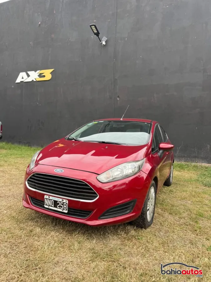Ford Fiesta 2015 usado en Bahía Blanca - foto 2