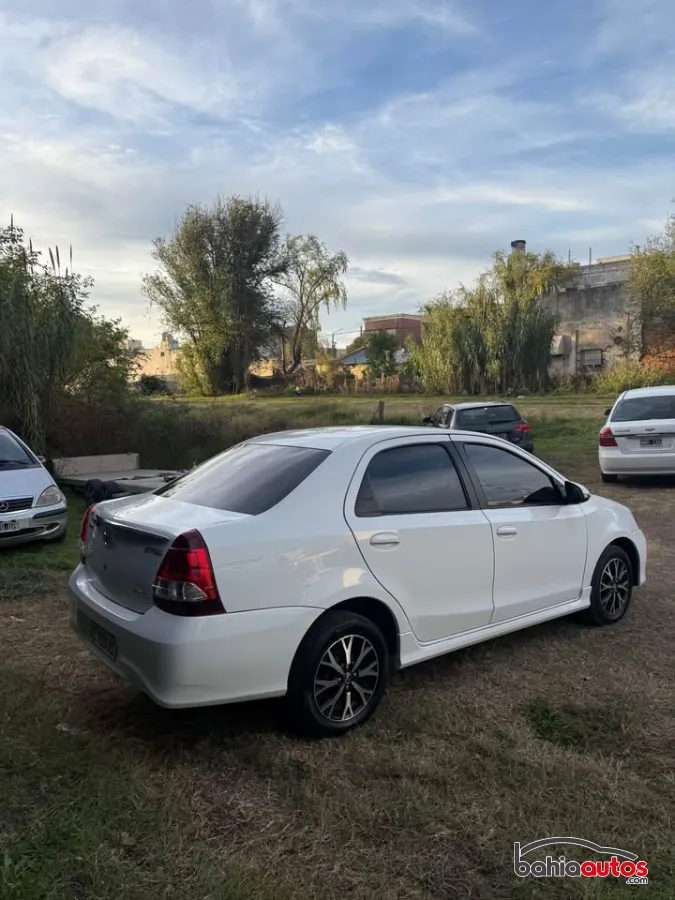 Toyota Etios 2021 usado en Bahía Blanca - foto 6
