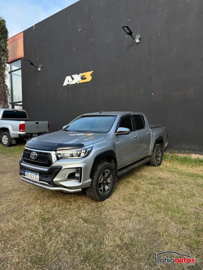 Toyota Hilux usado en Bahía Blanca - foto 1