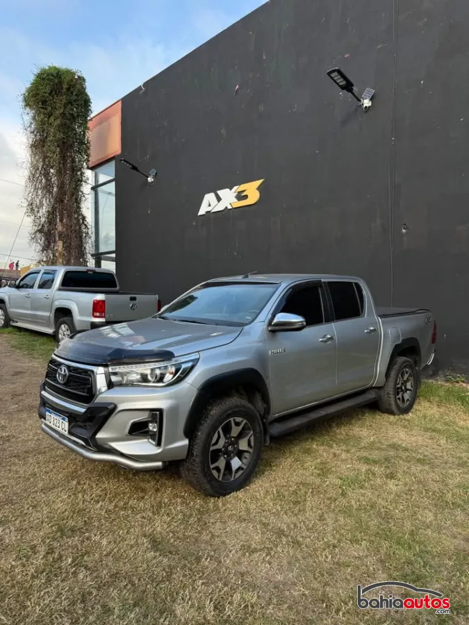 Toyota Hilux usado en Bahía Blanca - foto 2