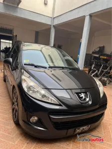 Peugeot 207 2011 usado en Bahía Blanca