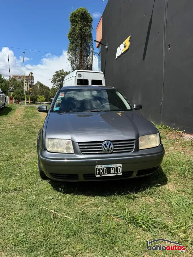 Volkswagen Bora 2009 usado en Bahía Blanca - foto 3