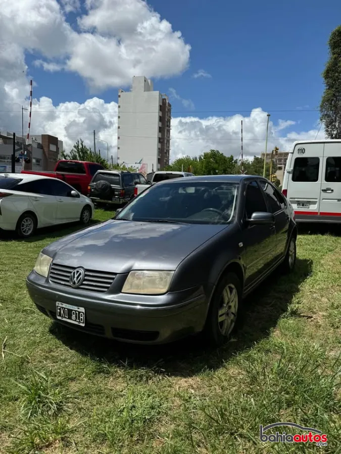 Volkswagen Bora 2009 usado en Bahía Blanca - foto 4
