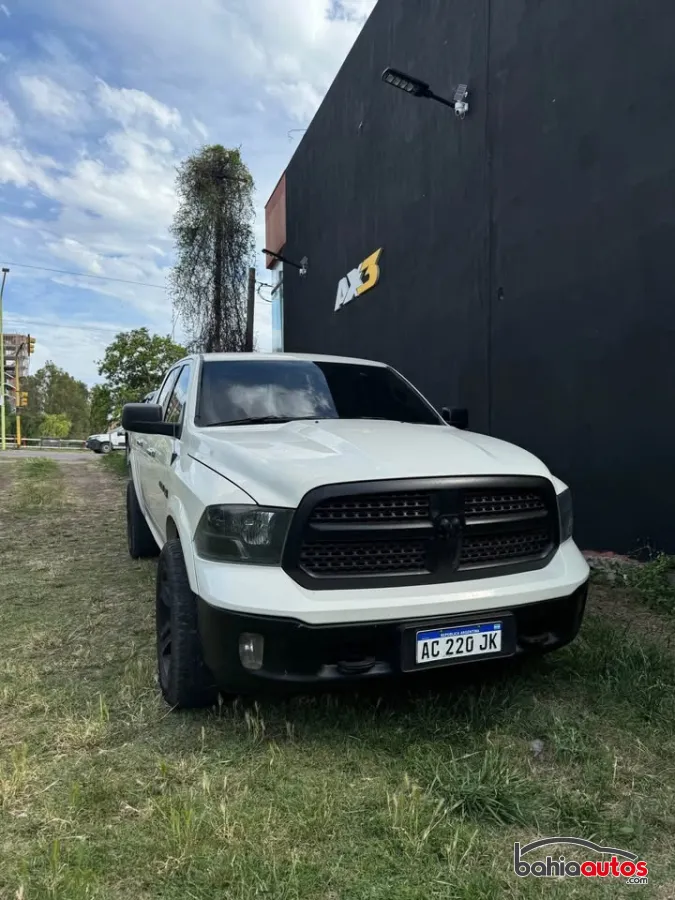 Ram 1500 2018 usado en Bahía Blanca - foto 2