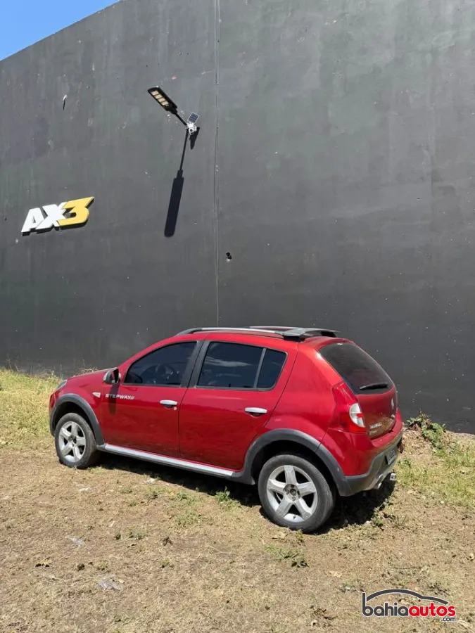 Renault Sandero Stepway 2010 usado en Bahía Blanca - foto 2