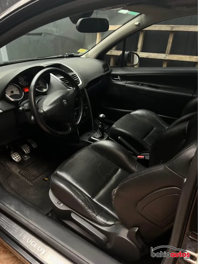 Peugeot 207 2011 usado en Bahía Blanca - foto 6