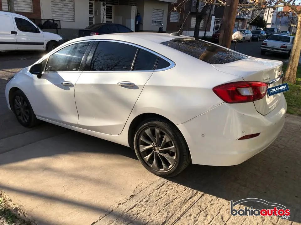 Chevrolet Cruze II 2017 usado en Bahía Blanca - foto 6