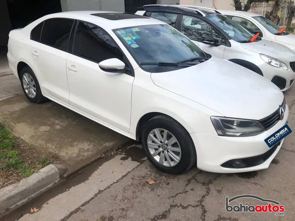 Volkswagen Vento 2014 usado en Bahía Blanca - foto 5