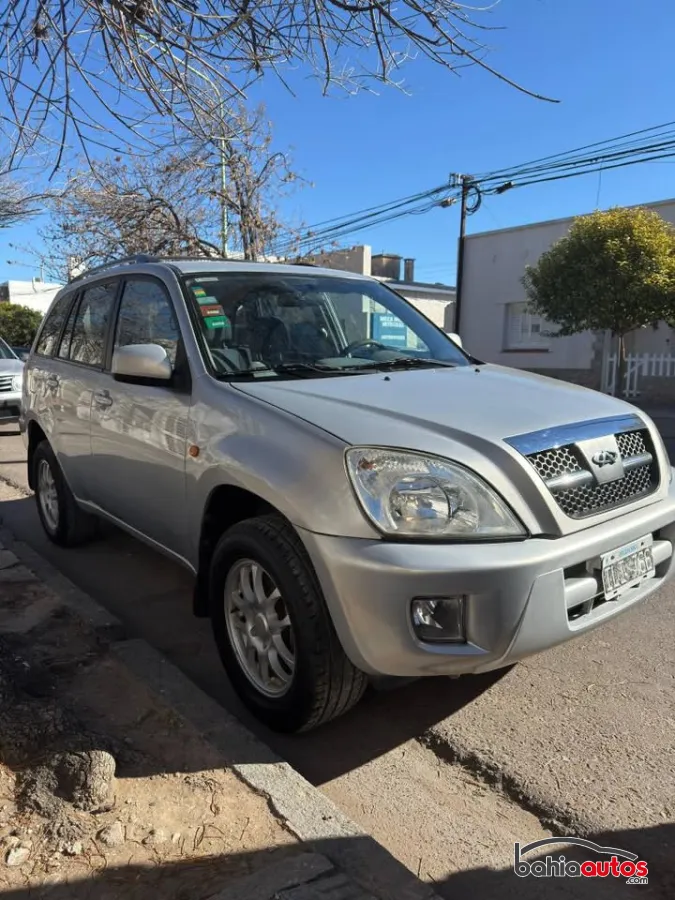 Chery Tiggo 2010 usado en Bahía Blanca - foto 2