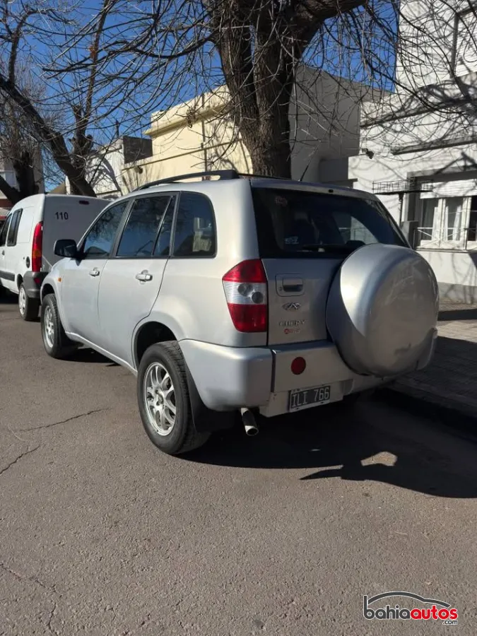Chery Tiggo 2010 usado en Bahía Blanca - foto 4