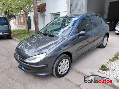 Peugeot 206 2013 usado en Bahía Blanca