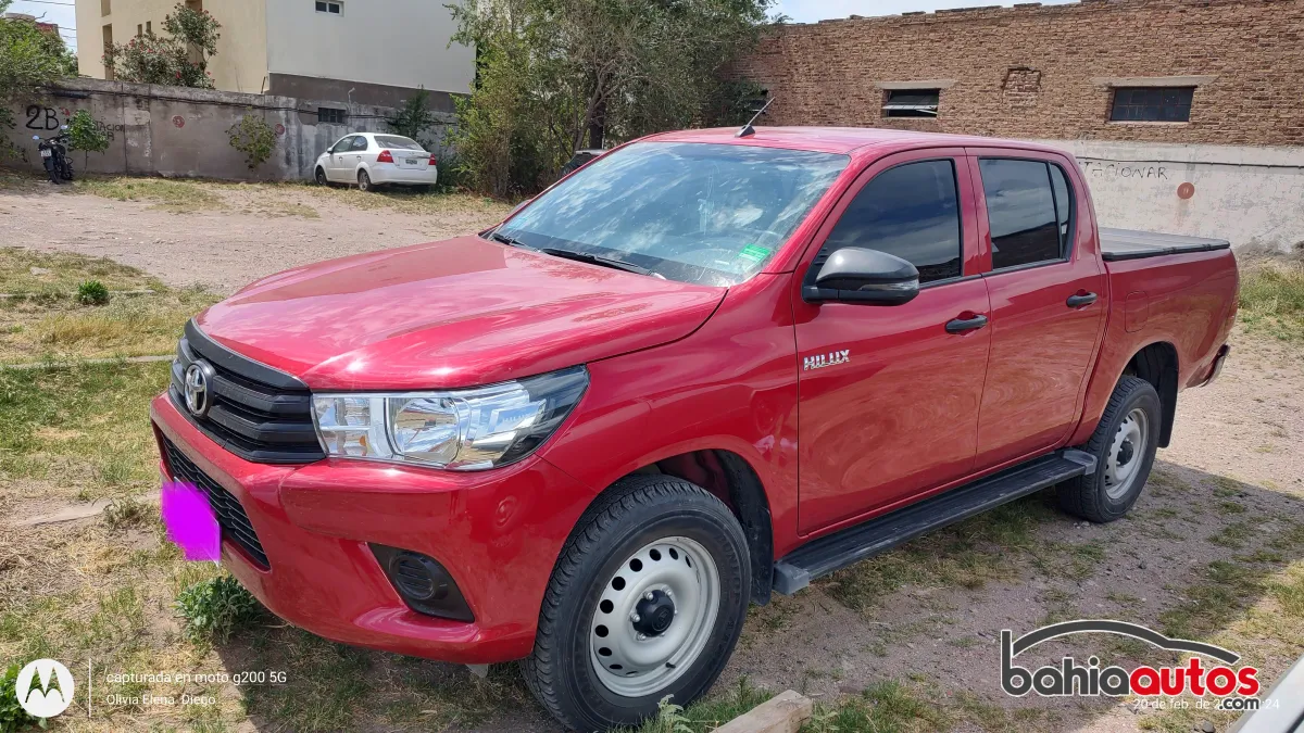 Toyota Hilux 2022 usado en Bahía Blanca - foto 2