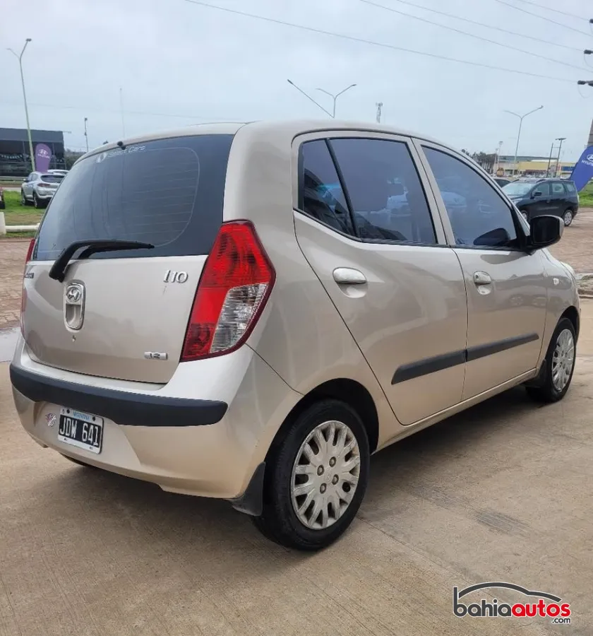Hyundai i10 2010 usado en Bahía Blanca - foto 2