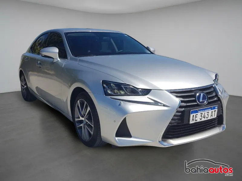 Lexus IS 2020 usado en Trelew - foto 1