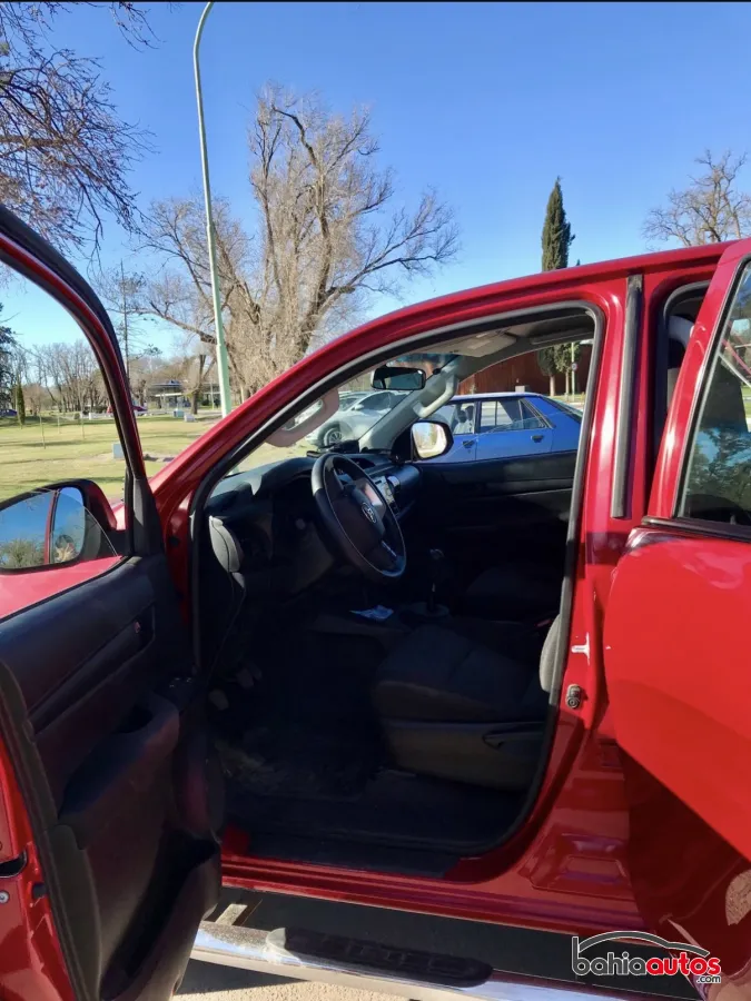 Toyota Hilux 2019 usado en Bahía Blanca - foto 6