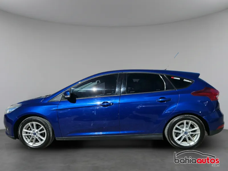 Ford Focus 2017 usado en Bahía Blanca - foto 2