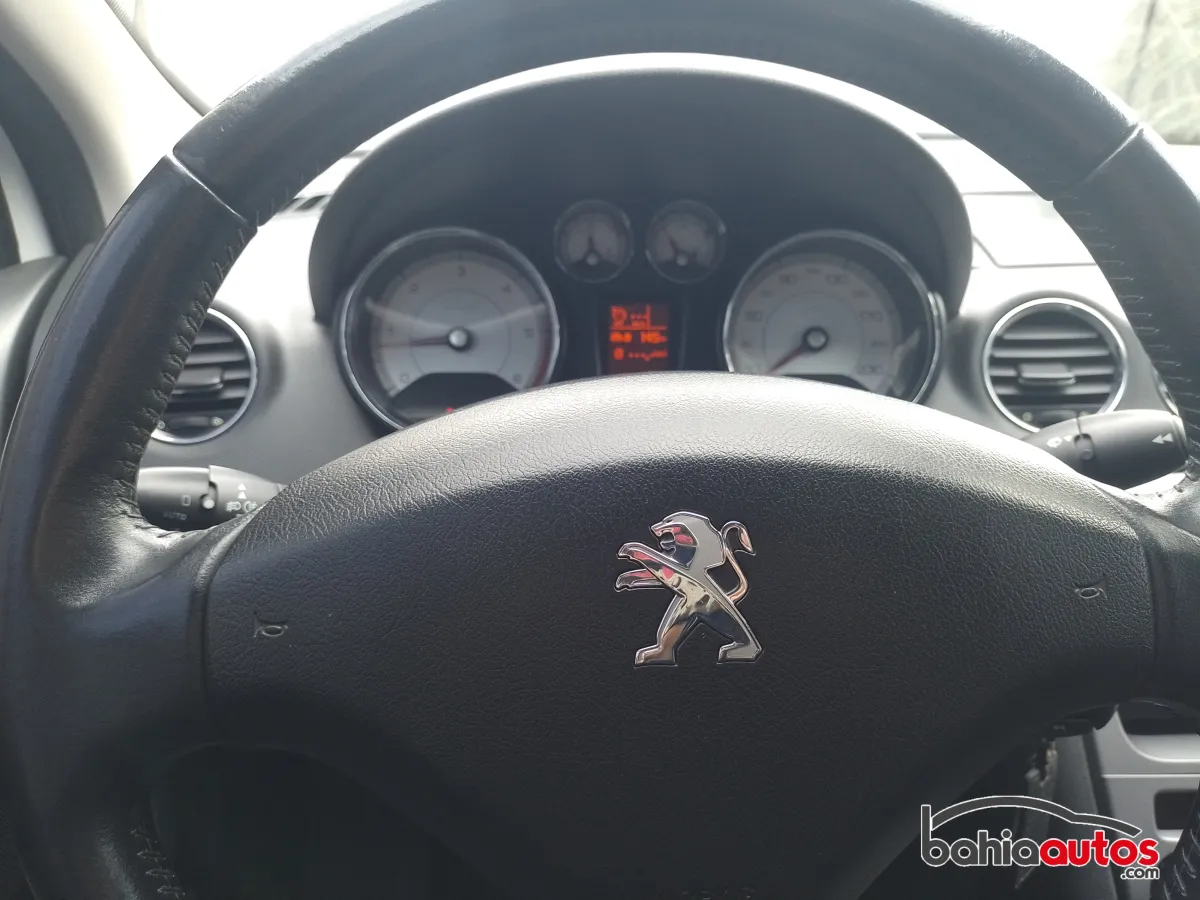 Peugeot 408 2012 usado en Bahía Blanca - foto 6