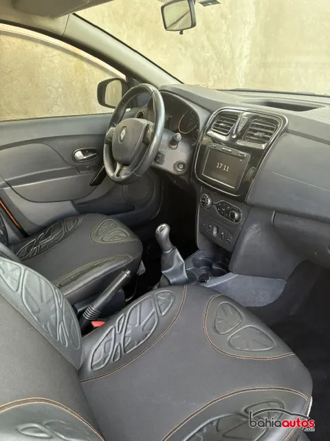 Renault Sandero Stepway 2019 usado en Bahía Blanca - foto 5
