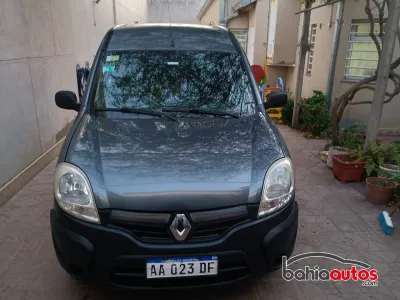 Renault Kangoo 2016 usado en Bahía Blanca