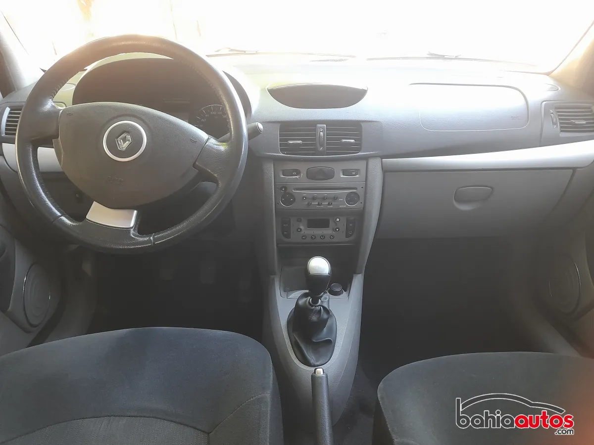 Renault Symbol 2011 usado en Bahía Blanca - foto 4