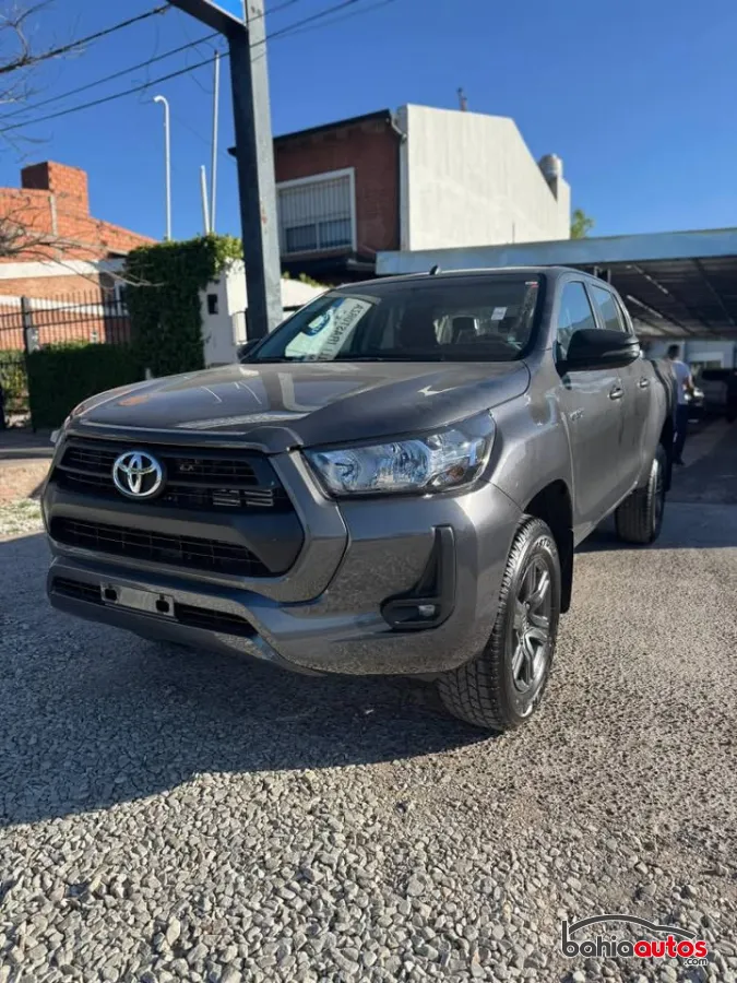 Toyota Hilux usado en Bahía Blanca - foto 1