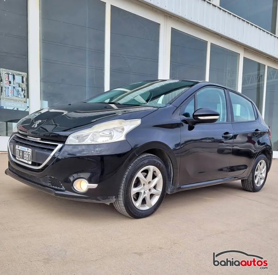 Peugeot 208 2014 usado en Bahía Blanca - foto 1