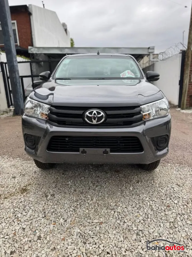 Toyota Hilux usado en Bahía Blanca - foto 2