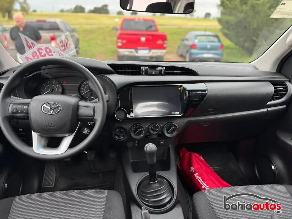 Toyota Hilux usado en Bahía Blanca - foto 6