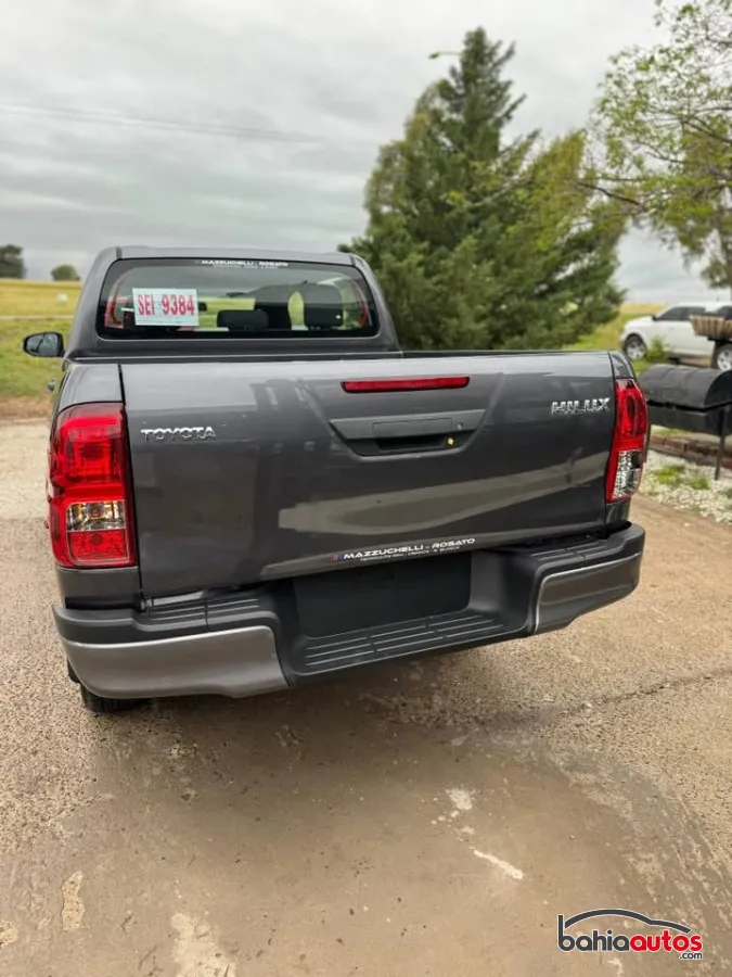 Toyota Hilux usado en Bahía Blanca - foto 7