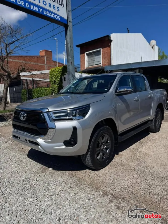 Toyota Hilux usado en Bahía Blanca - foto 1