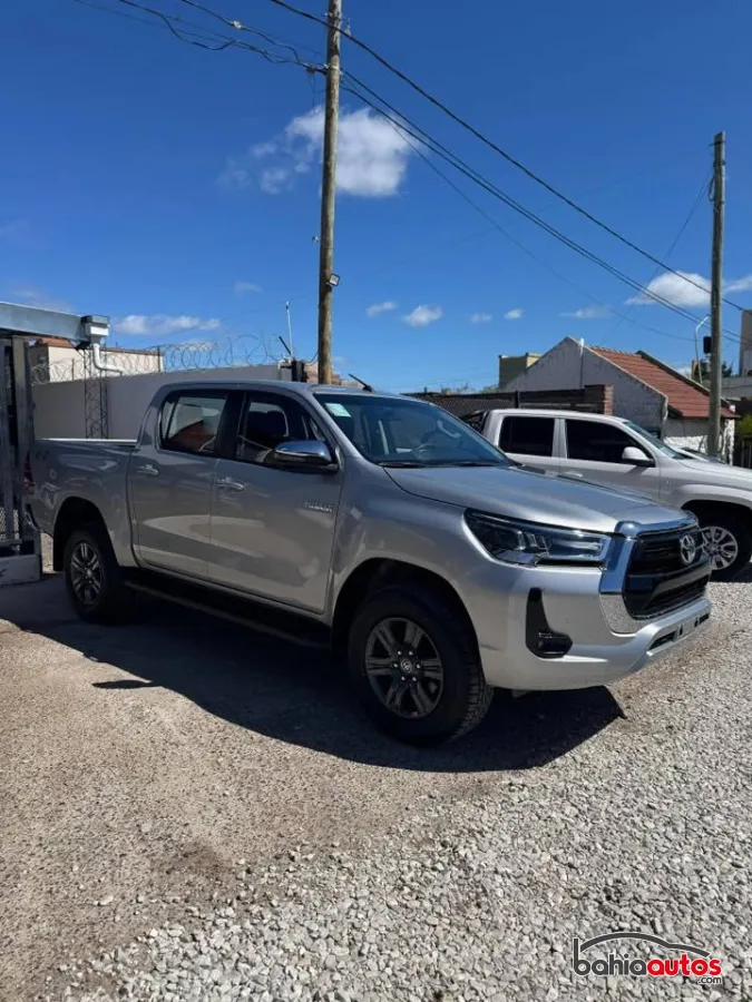Toyota Hilux usado en Bahía Blanca - foto 3