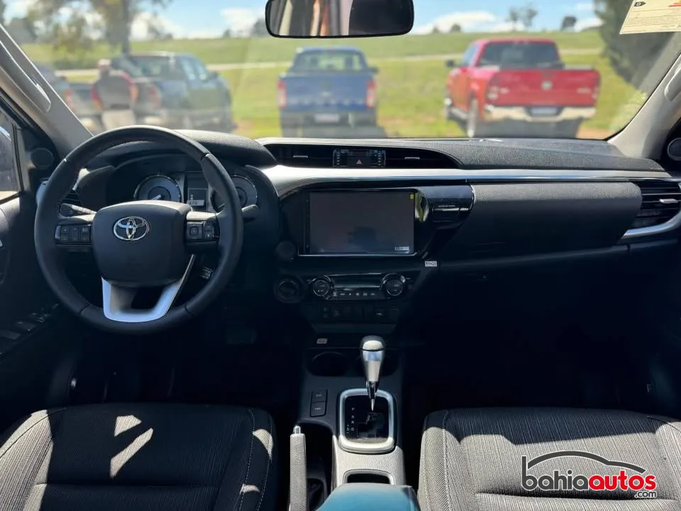 Toyota Hilux usado en Bahía Blanca - foto 5