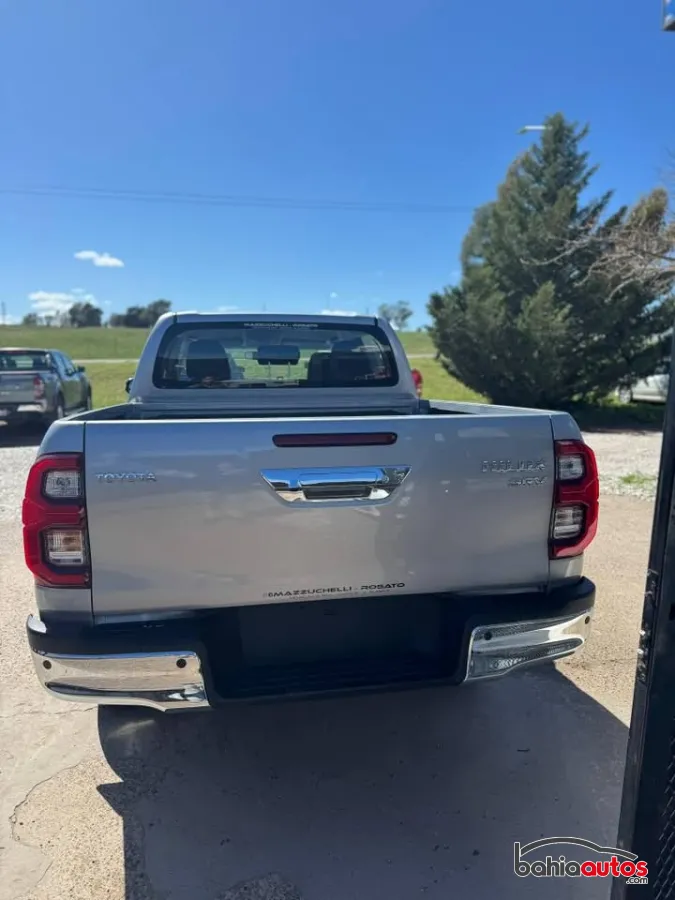 Toyota Hilux usado en Bahía Blanca - foto 6