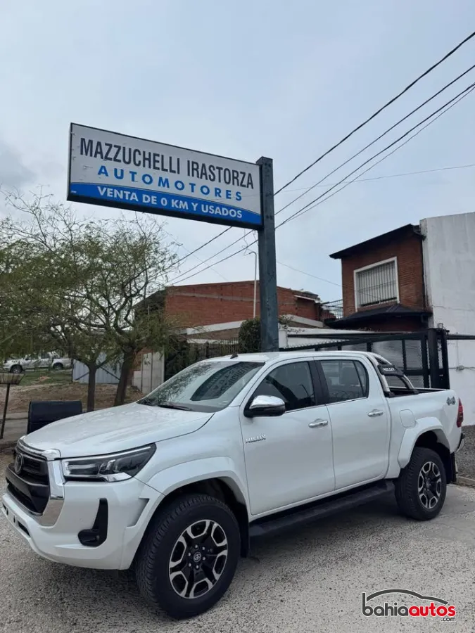 Toyota Hilux usado en Bahía Blanca - foto 6
