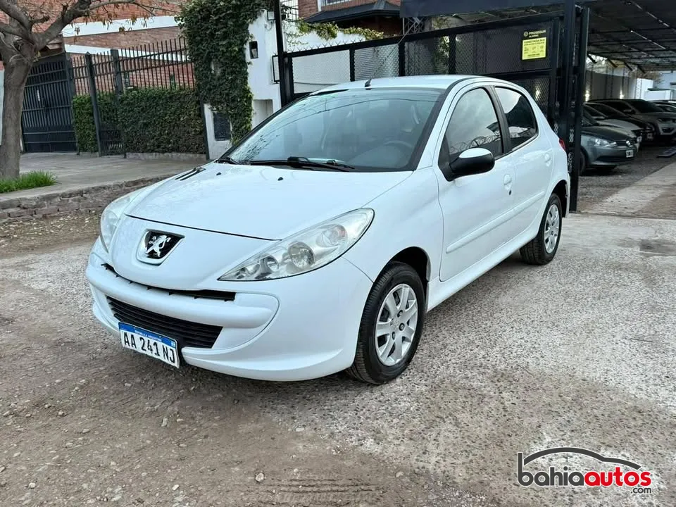 Peugeot 207 2016 usado en Bahía Blanca - foto 1