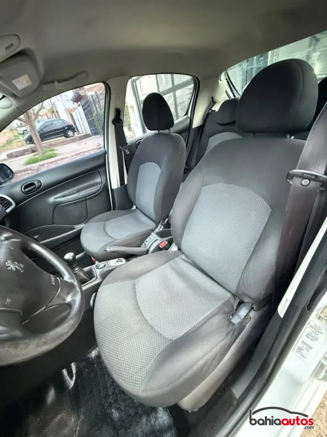 Peugeot 207 2016 usado en Bahía Blanca - foto 5