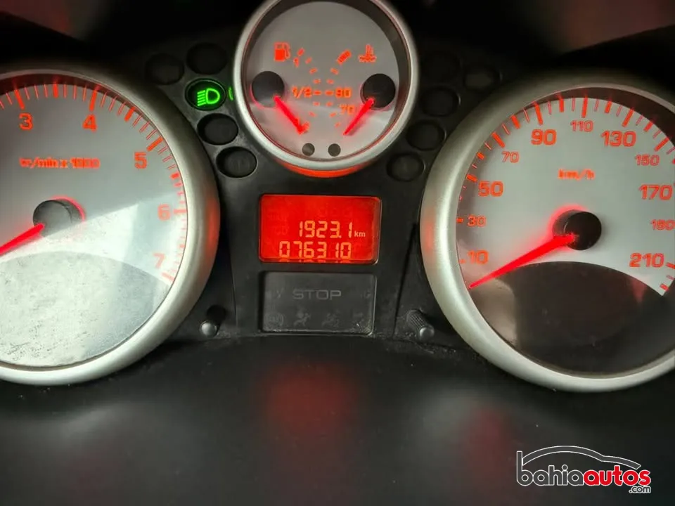 Peugeot 207 2016 usado en Bahía Blanca - foto 6