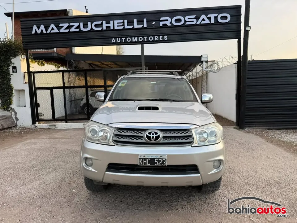 Toyota 2011 usado en Bahía Blanca - foto 2